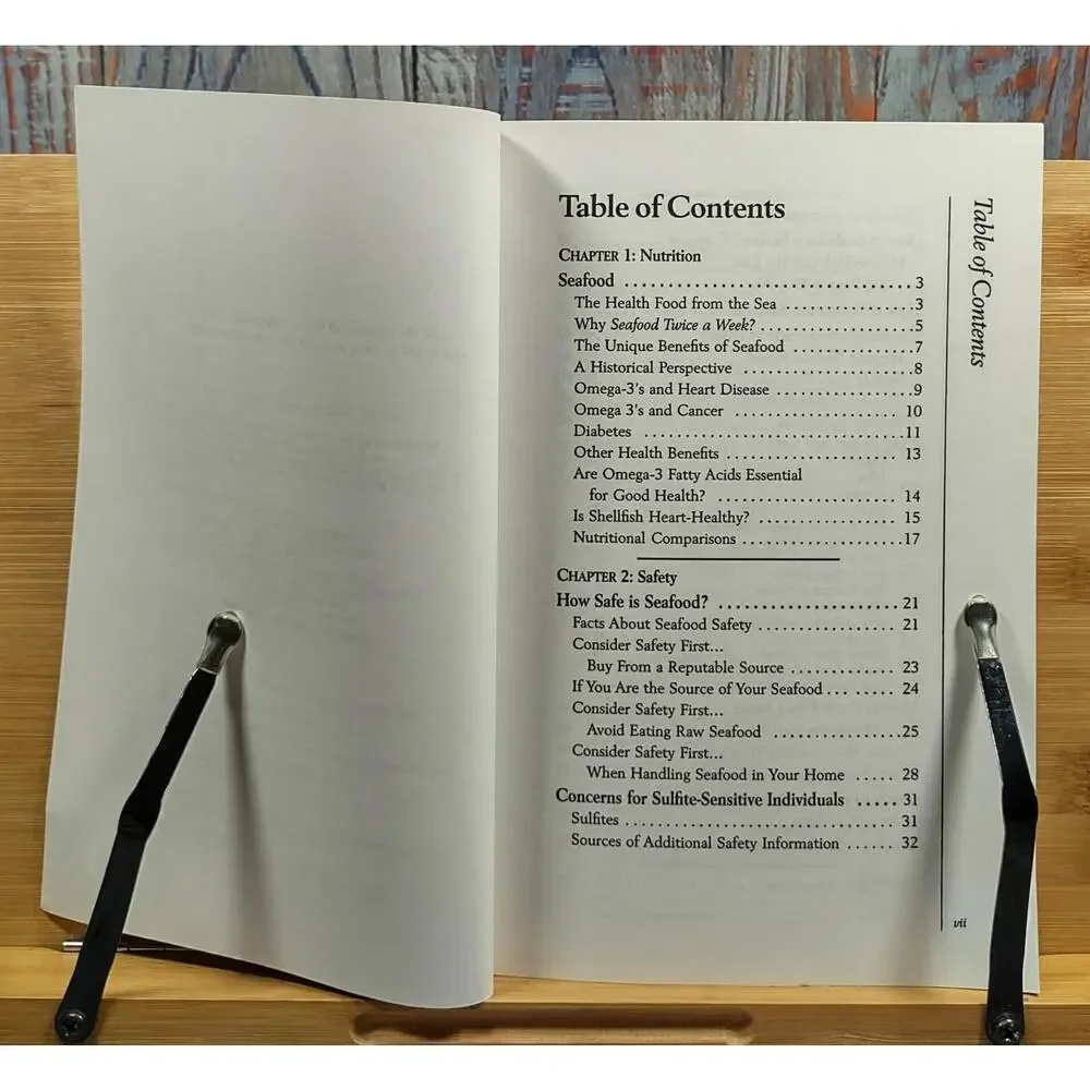 Seafood Twice a Week by Evie Hansen & Cindy Snyder, MPH,‎ RD - Food & Drink Book